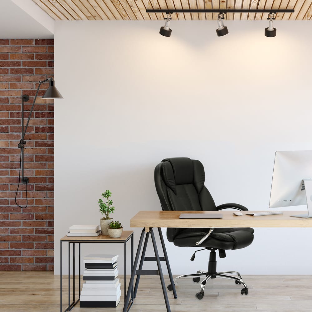 Fauteuil de bureau à hauteur réglable et inclinable similicuir noir - Maisons du Monde