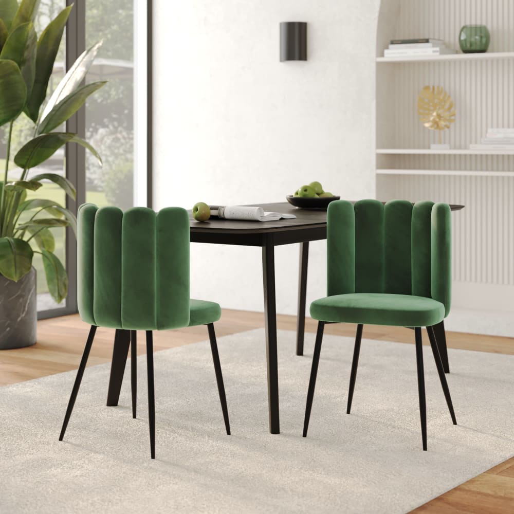 Set aus 2 Samtstühlen in Grün mit Metallbeinen - Maisons Du Monde