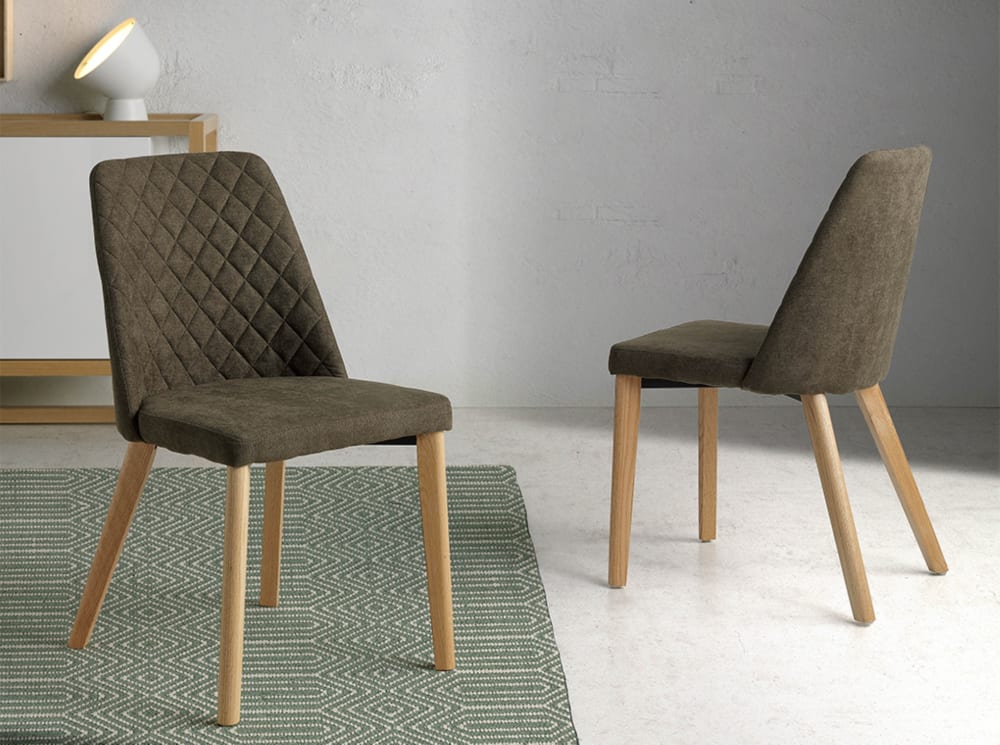 Set de 2 sillas Oregon con patas madera roble y tela marrón - Maisons du Monde