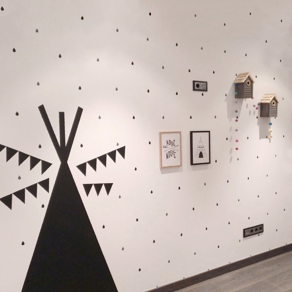 Lavagna Teepee adesiva da parete 136x75cm - Nicolasito