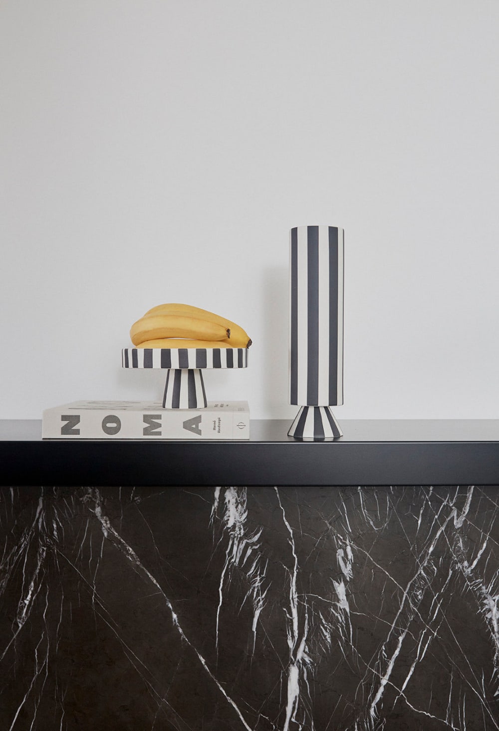 Plateau blanc grès Ø20xH9cm - Maisons du Monde
