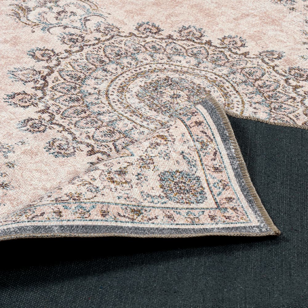 Tapis vintage motif orient effet usé rose pastel – 160x230 — vue 4