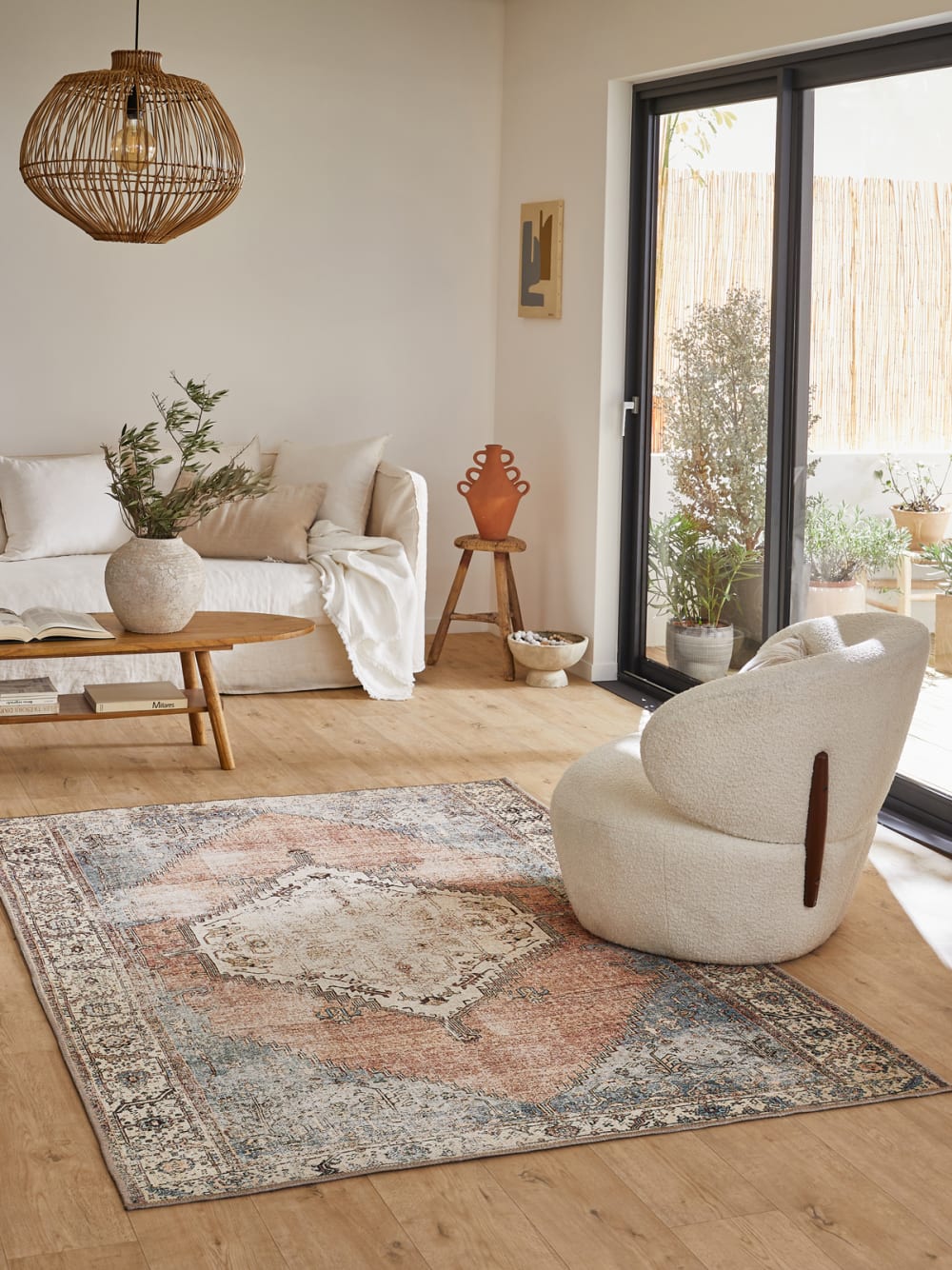 Tapis vintage motif orient effet usé bleu pastel et rose – 120x170