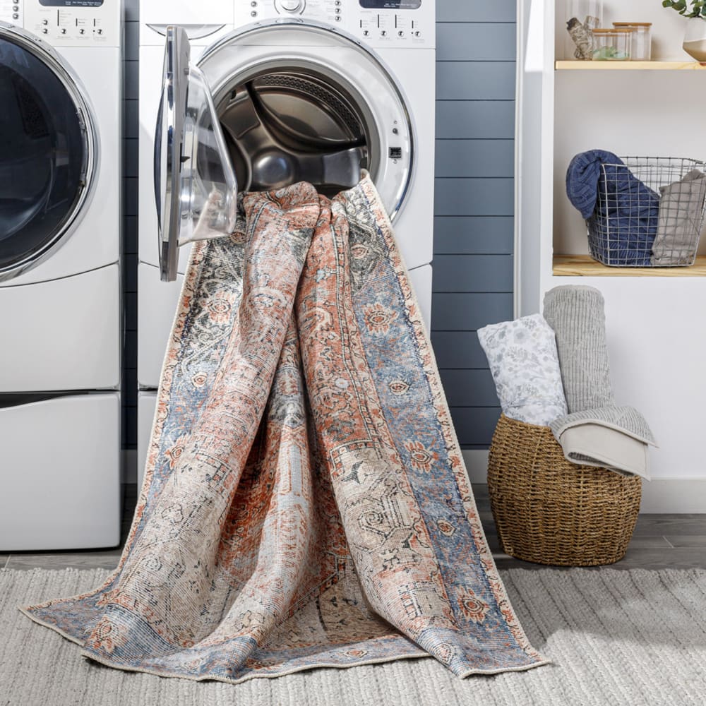 Tapis vintage lavable en machine rouge/bleu 160x220 — vue 4