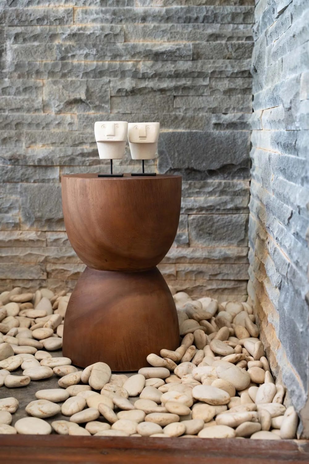 Objeto decorativo de arenisca en marrón 8x8x13 cm - Maisons du Monde