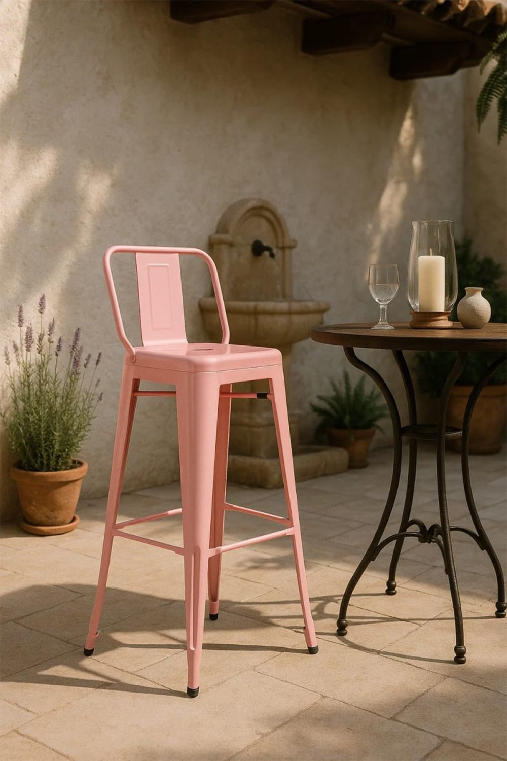 Taburete rosa industrial en acero reforzado - Maisons du Monde