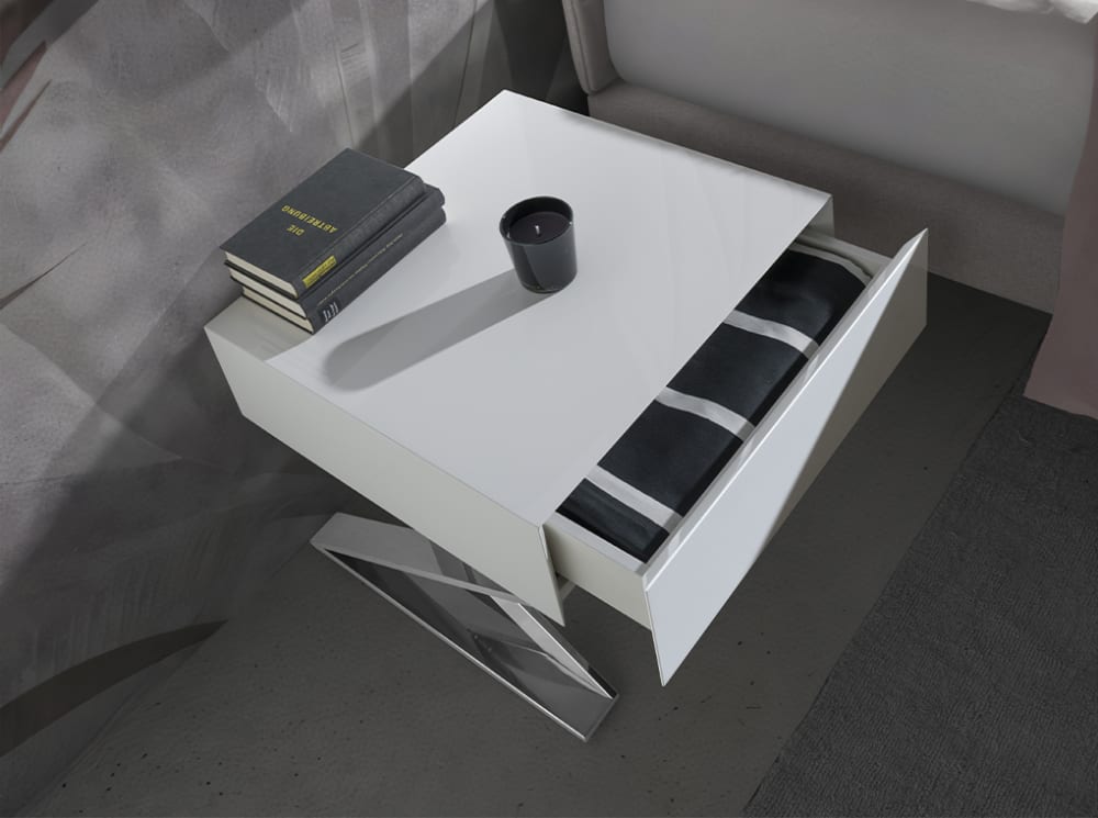 Table de chevet en bois blanc et acier - Maisons du Monde