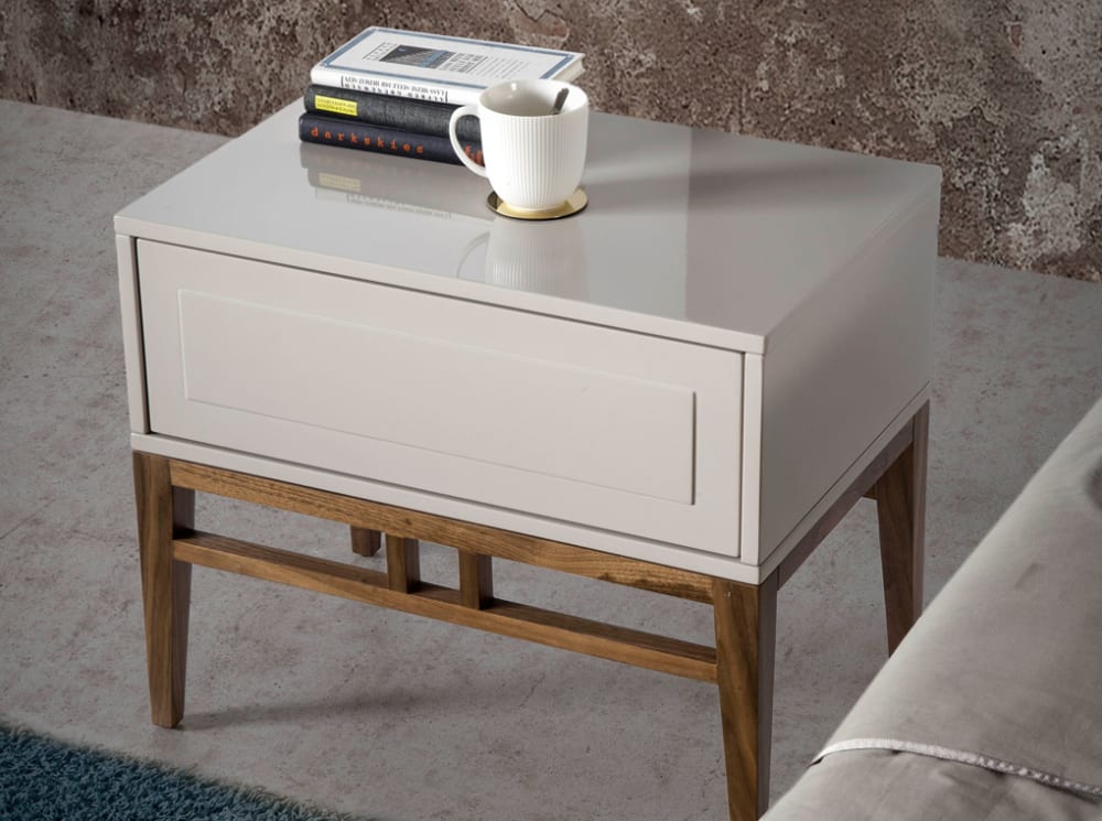 Table de chevet en bois gris et noyer - Maisons du Monde