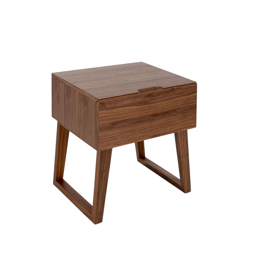 Table de chevet en noyer Table de chevet en noyer