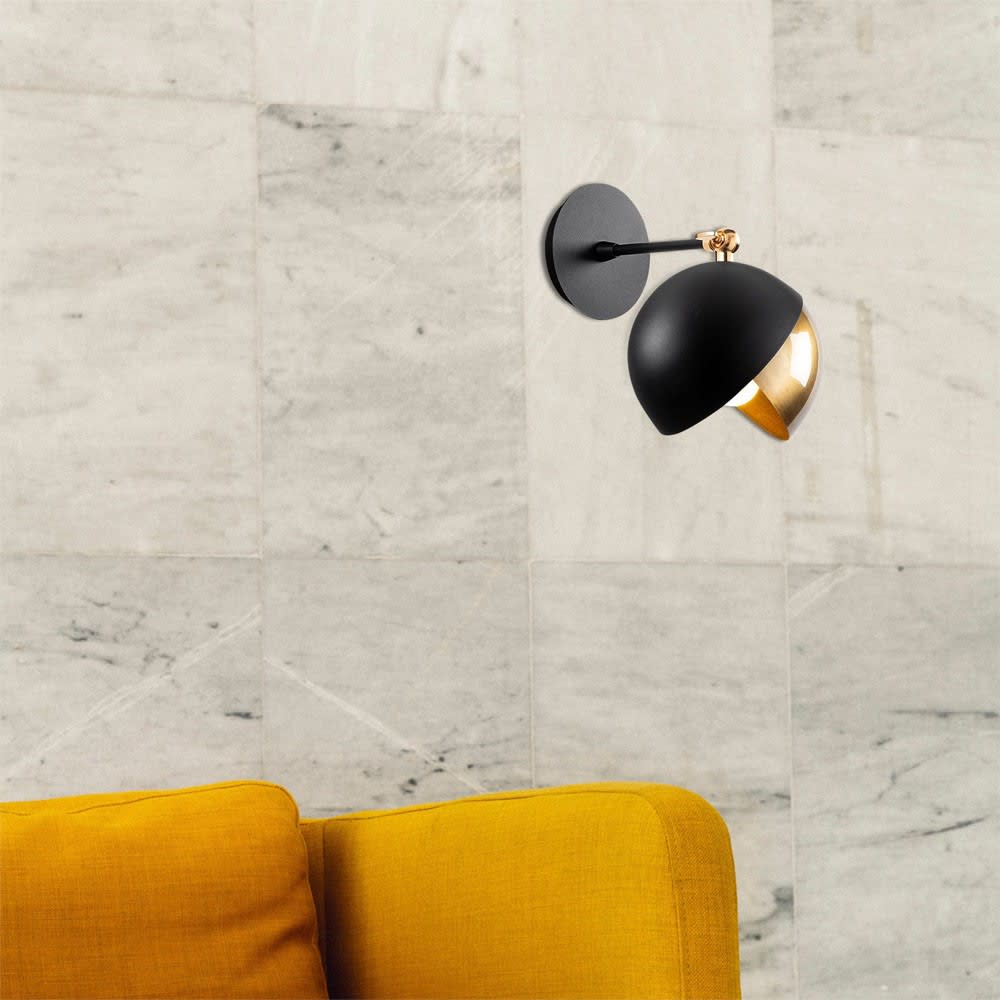 Aplique de pared orientable negro y detalles en oro - Maisons du Monde