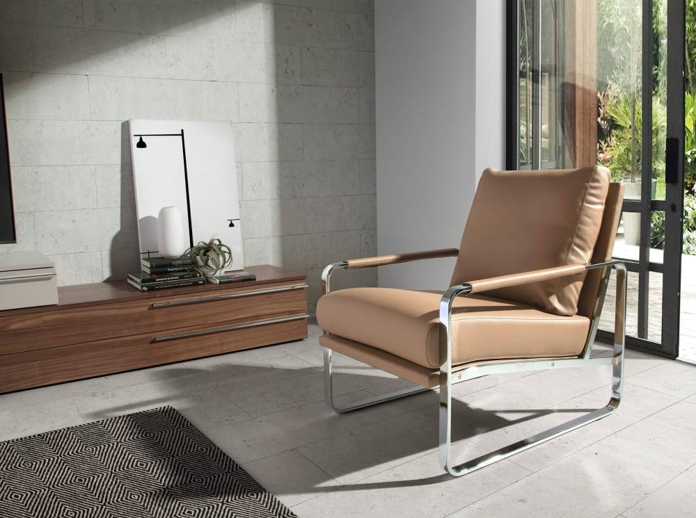 Fauteuil simili cuir et pieds acier - Maisons du Monde