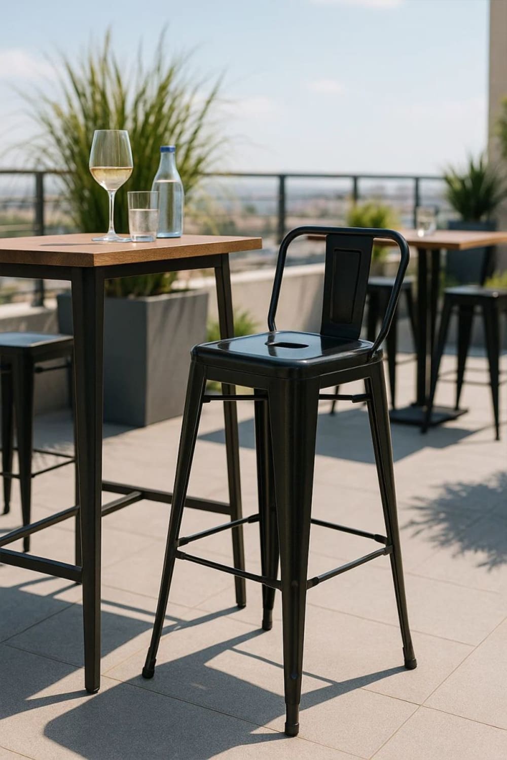 Taburete negro vintage en acero reforzado - Maisons du Monde