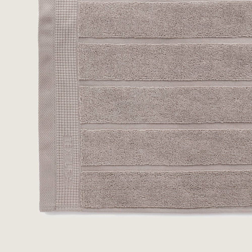 Alfombra de baño de algodón egipcio rizo color gris. 50x70cm - Maisons du Monde