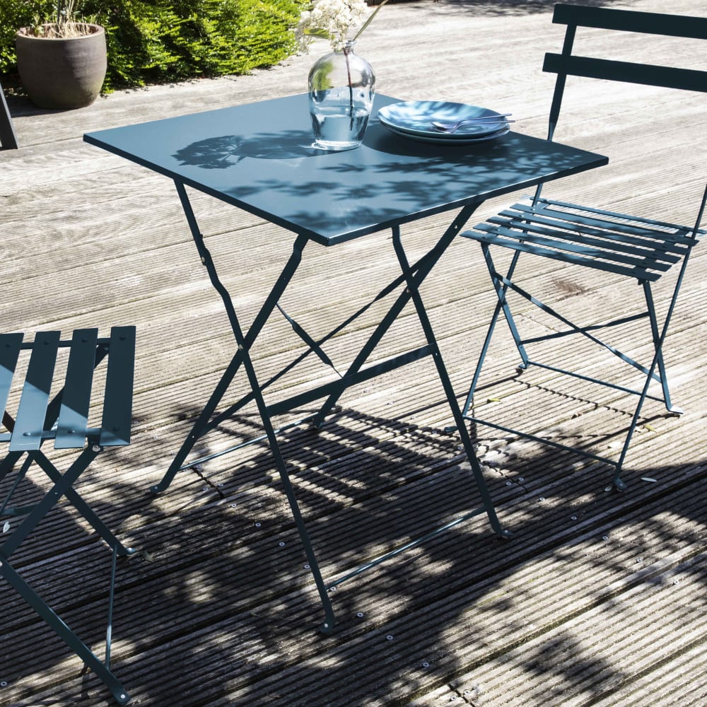 Table de jardin pliante bistrot en acier 60 cm bleu pacific - Maisons du Monde