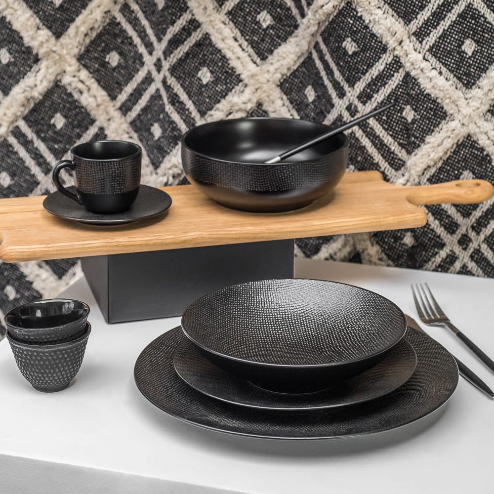 Lot de 6 assiettes creuses vésuvio 19 cm noires en grès - Maisons du Monde
