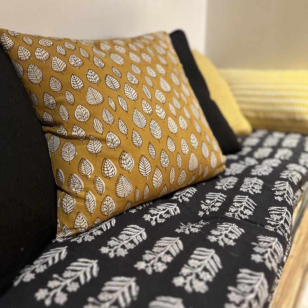 Coussin en coton jaune 40cm — vue 3