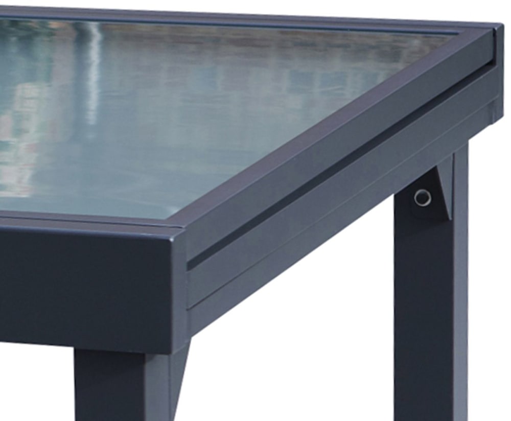 Table de jardin en aluminium blanc et plateau en verre 90x90x75cm - Maisons du Monde