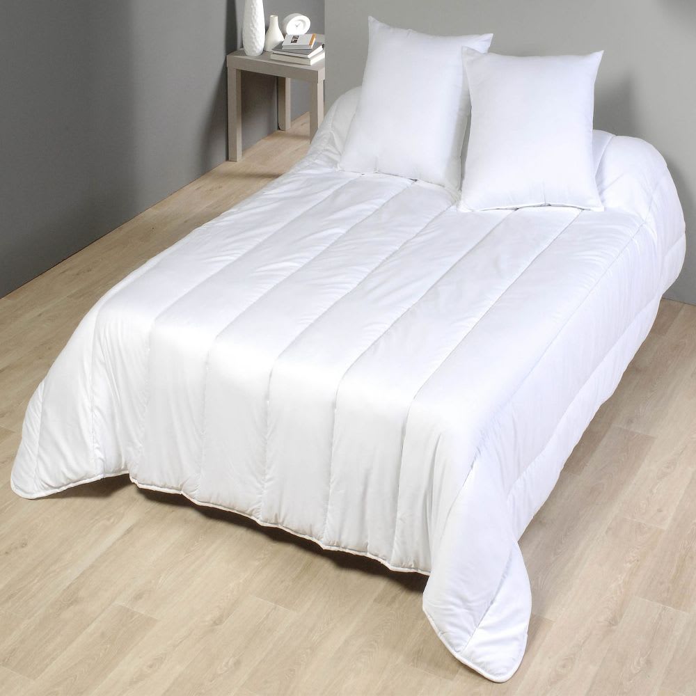 Couette blanche 450grs 100% recyclée 220x240cm