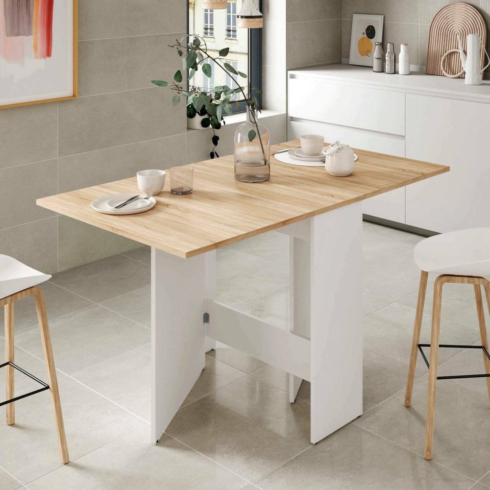 - - Dmora