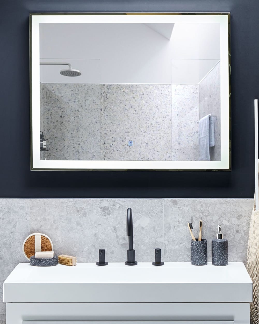 Miroir de salle de bain LED en verre argenté 70x90