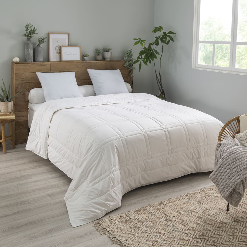 Couette légère 240x260 cm - Maisons du Monde