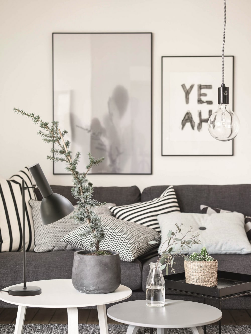 Lámpara mesa metálica negra con lector. - Maisons du Monde