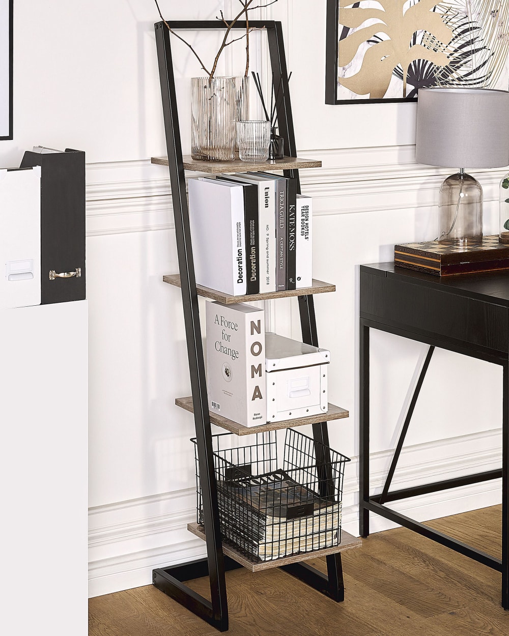 Regal mit 4 Ebenen aus Holzwerkstoff 143cm, schwarz - Maisons Du
