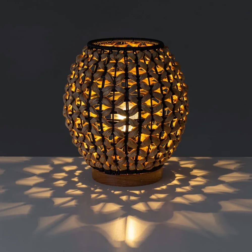 Lampe arrondie en jacinthe d'eau 23 cm - Maisons du Monde