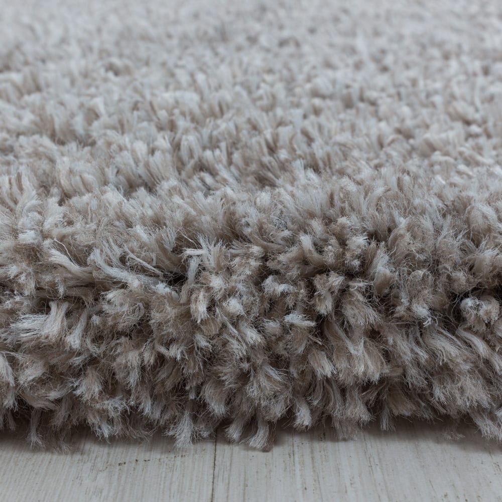 Tapis cosy à poils longs greige 80x150cm — vue 4