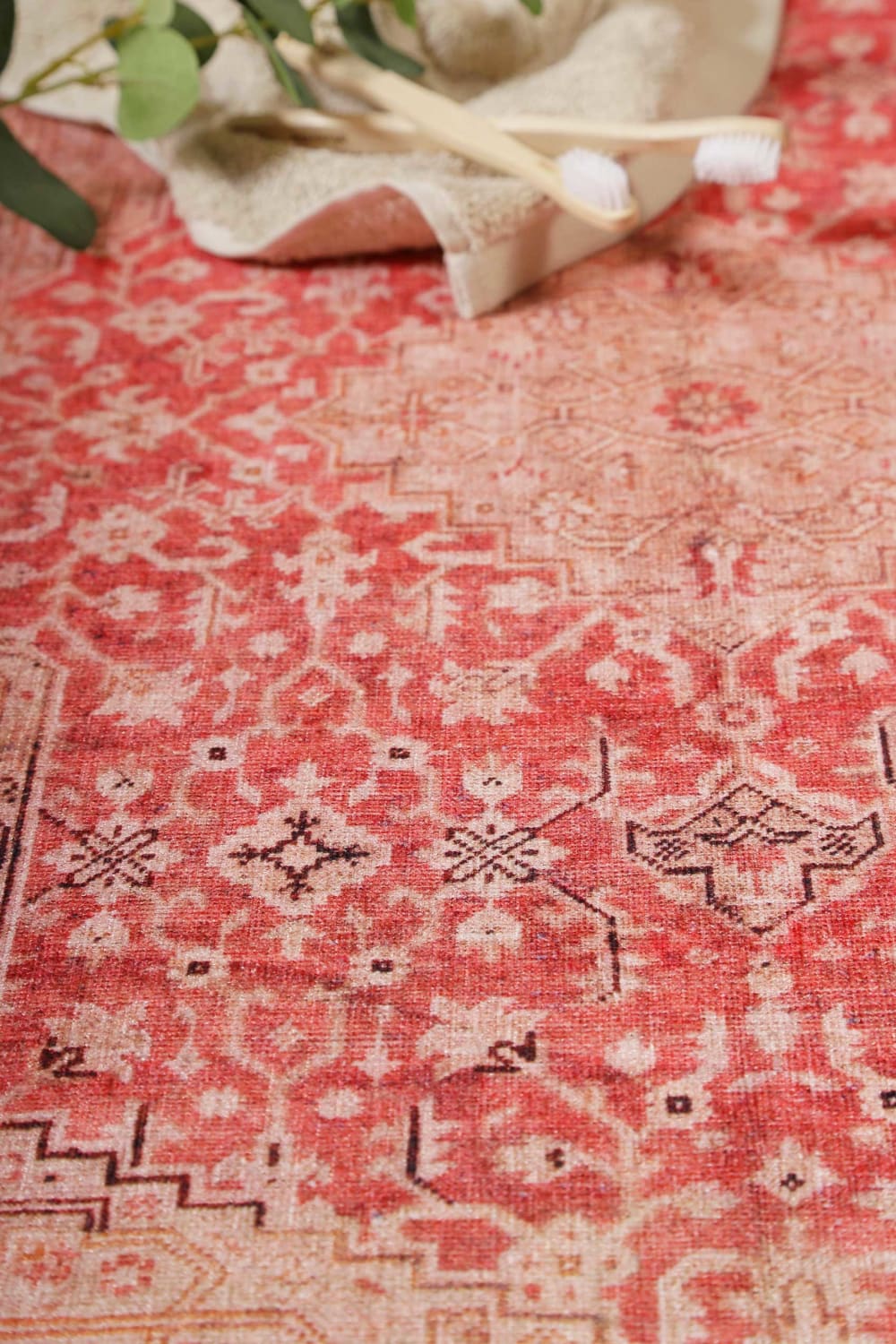 Alfombra de baño de estilo vintage con impresión digital rojo 60x100 - Maisons du Monde