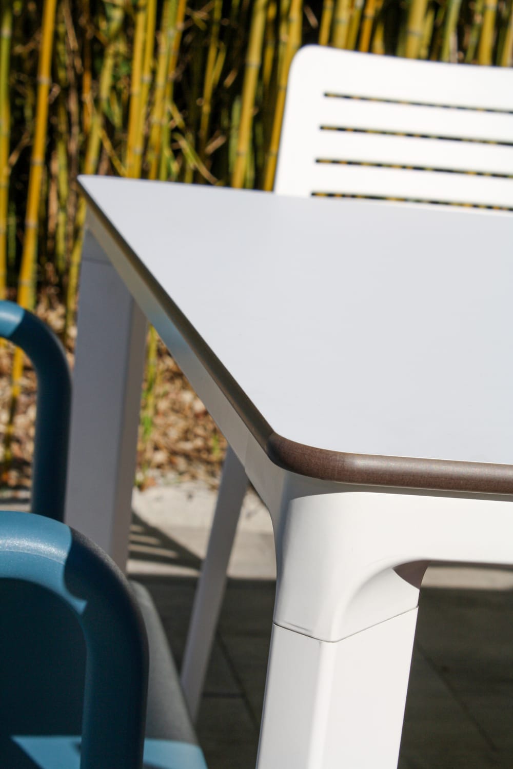 Gartentisch 8 Personen, Aluminium mit Epoxid-Finish - Maisons Du