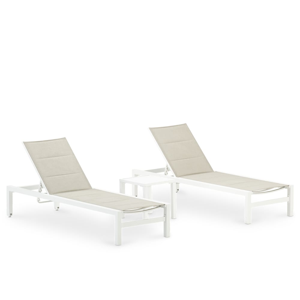 Ensemble de chaises longues droites et table basse de jardin blanc