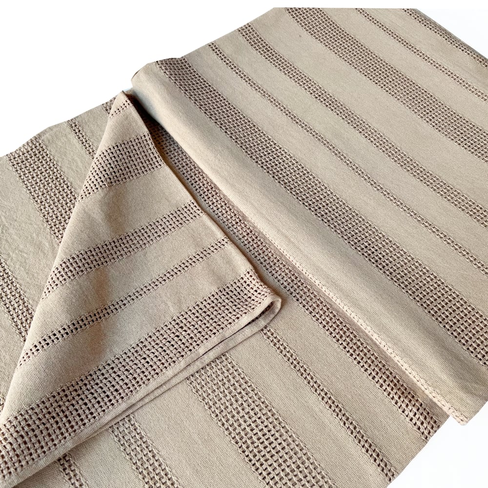 Manta de algodón marrón topo con detalle troquelado 170x130 - Maisons du Monde