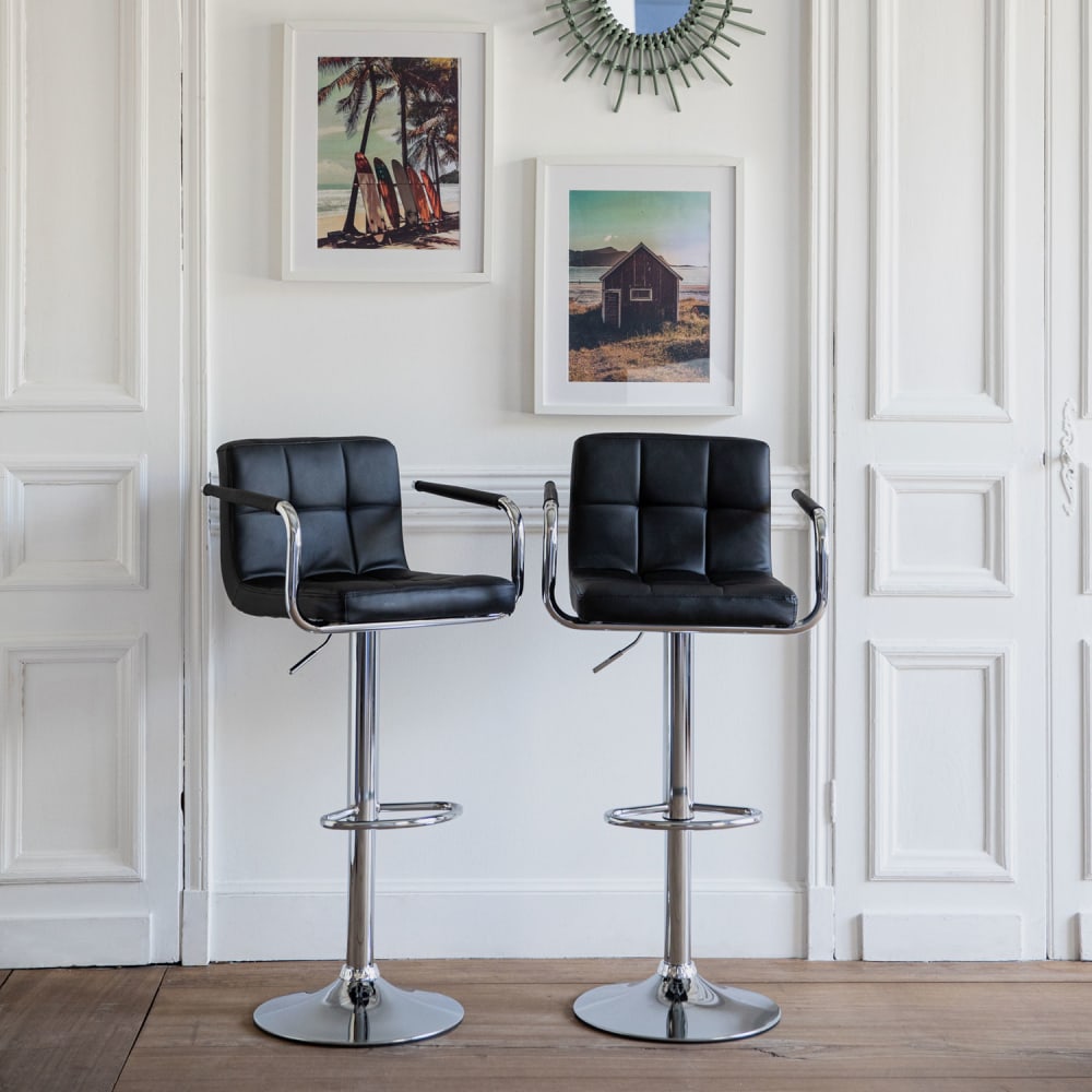 Lot de 2 tabourets de bar avec accoudoirs simili cuir noir