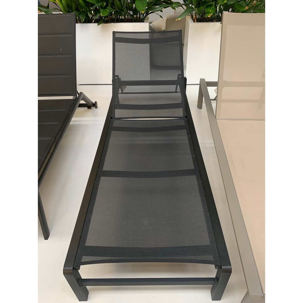 Bain de soleil en aluminium mat et textilène gris anthracite - Maisons du Monde