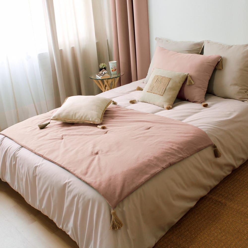 Coussin avec pompons en jute coton rose 70x50 - Maisons du Monde