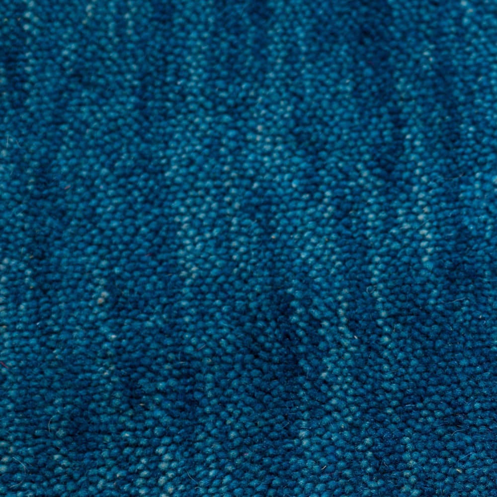 Tapis salon - tissé main - 100% laine naturelle - bleu 040x060 cm — vue 4