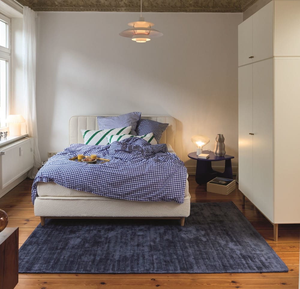 Alfombra de viscosa tejida a mano - azul - 65x135 cm - Maisons du Monde