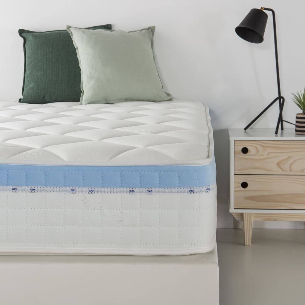 Matelas à mémoire de forme 135x190 cm, 25 cm épaisseur - Maisons du Monde