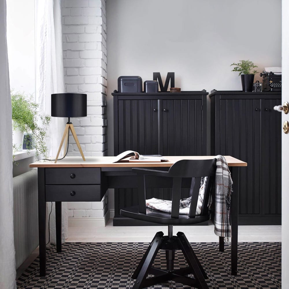 Lampe de table trépied bois naturel abat-jour tissu noir — vue 3