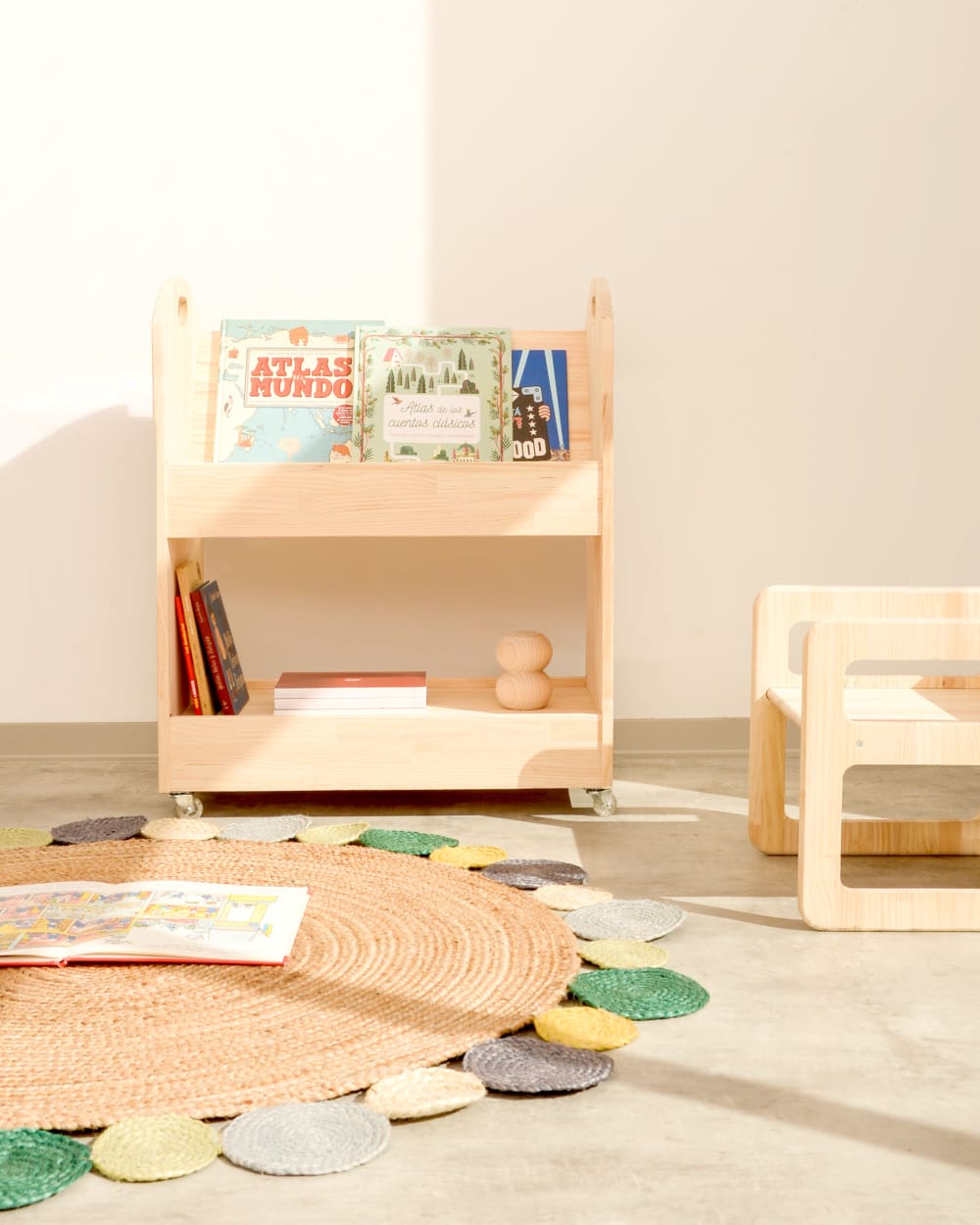 Carro Librería de pino macizo color natural Montessori - Maisons du Monde