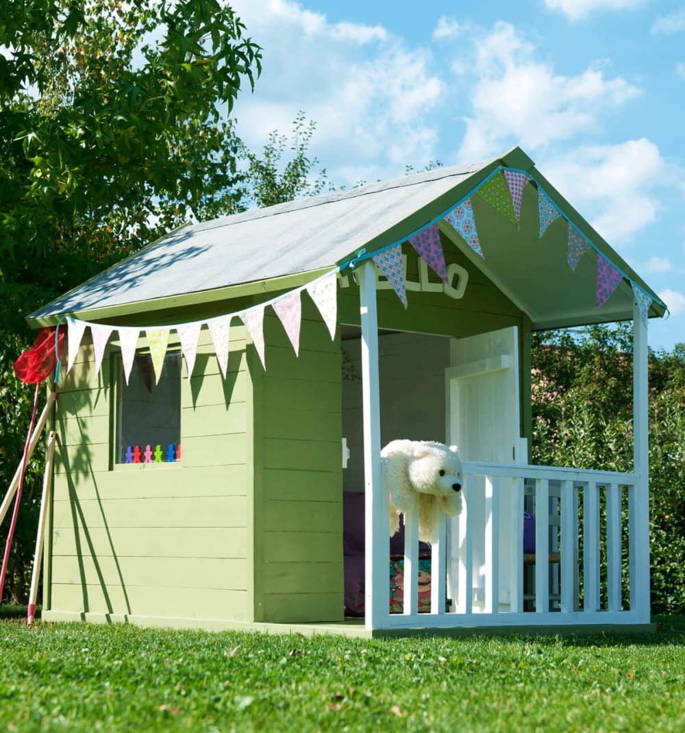 Maisonnette personnalisable avec balcon en sapin épicéa à peindre
