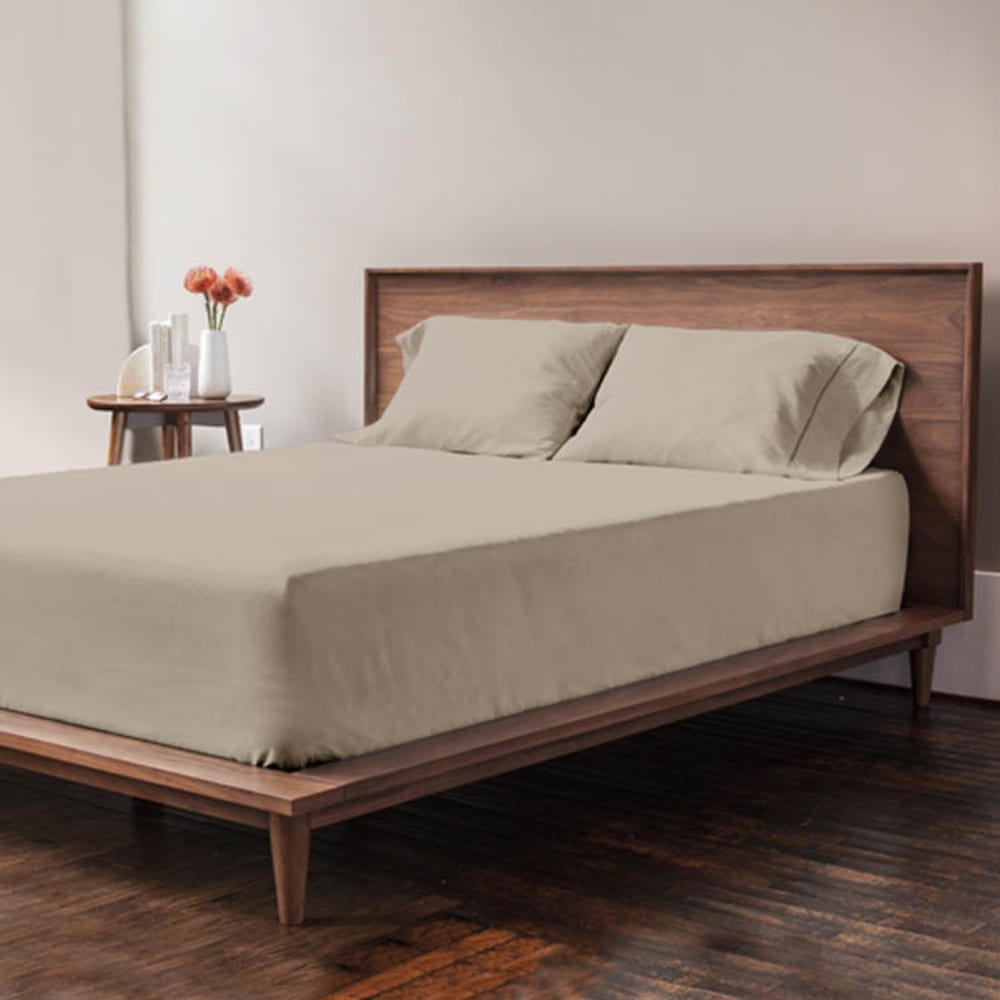Drap housse grand bonnet microfibre Beige Foncé 200x200cm - Maisons du Monde