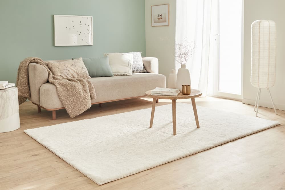 Tapis en polyester brillant motif uni blanc 120x160 — vue 3