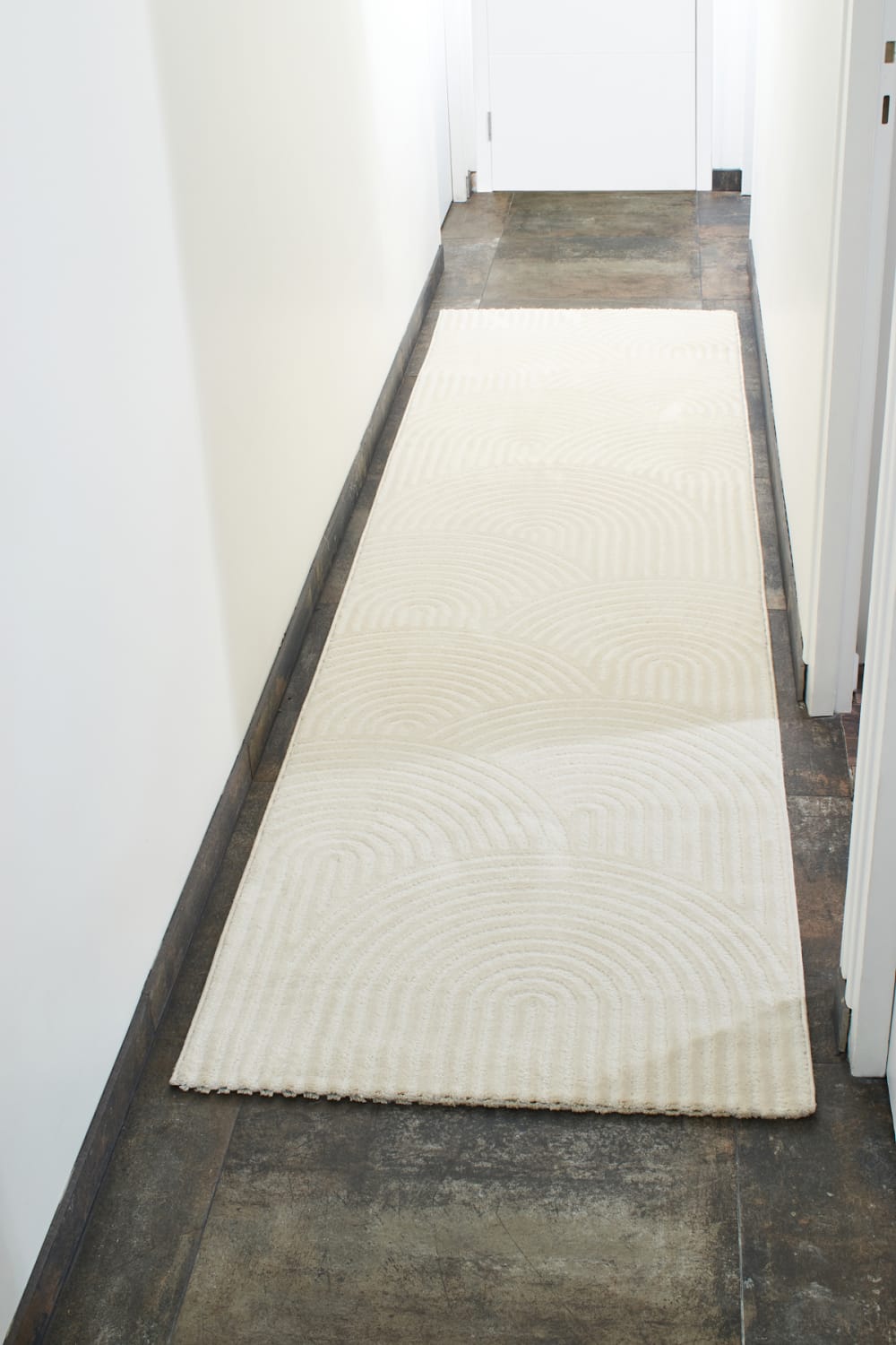 Tapis de couloir motif arc en relief creme - 80x300 — vue 3