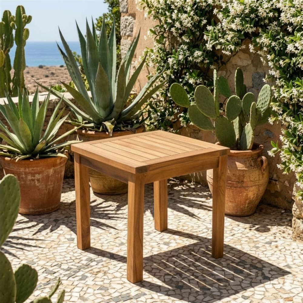 Mesa auxiliar para jardín cuadrada de teca grado a 50x50 cm - Maisons du Monde
