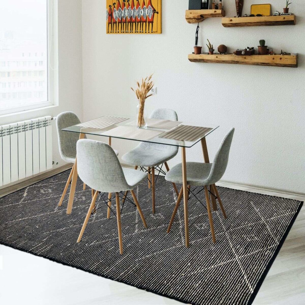 Tapis en jonc de mer motif tribal noir 160x230 — vue 3