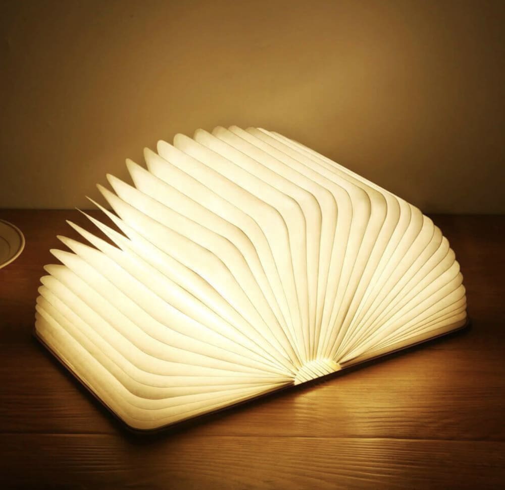 Lampe veilleuse livre Féérique à poser (Coup de Coeur) - Image 1