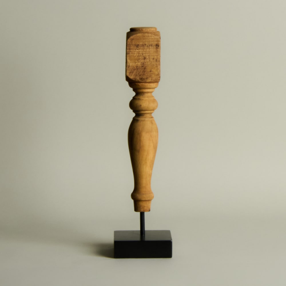 Stehende Statuette aus Holz H40, Hellbraun - Maisons Du Monde