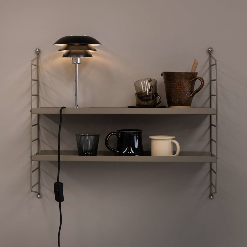 Lampe à poser en métal noir mat — vue 4